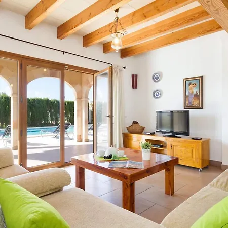 Вилла Mares 4 Bedroom Villa, Cala'n Forcat Кала-эн-Бланес