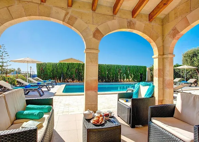 Villa Mares 4 Bedroom Villa, Cala'n Forcat Cala'N Blanes (Menorca)