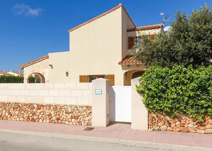 Villa Mares 4 Bedroom Villa, Cala'n Forcat